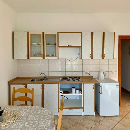 Mustel - Adults Only Apartman