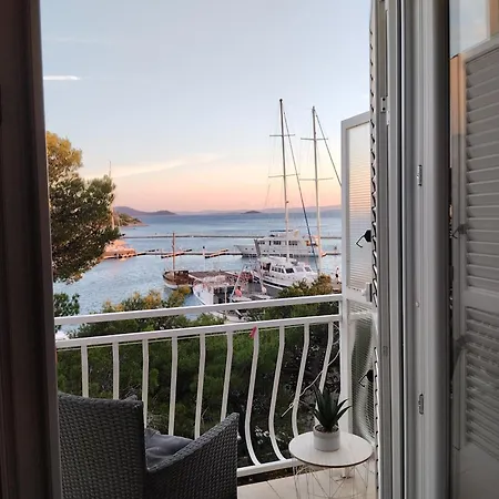 Mustel - Adults Only Apartment